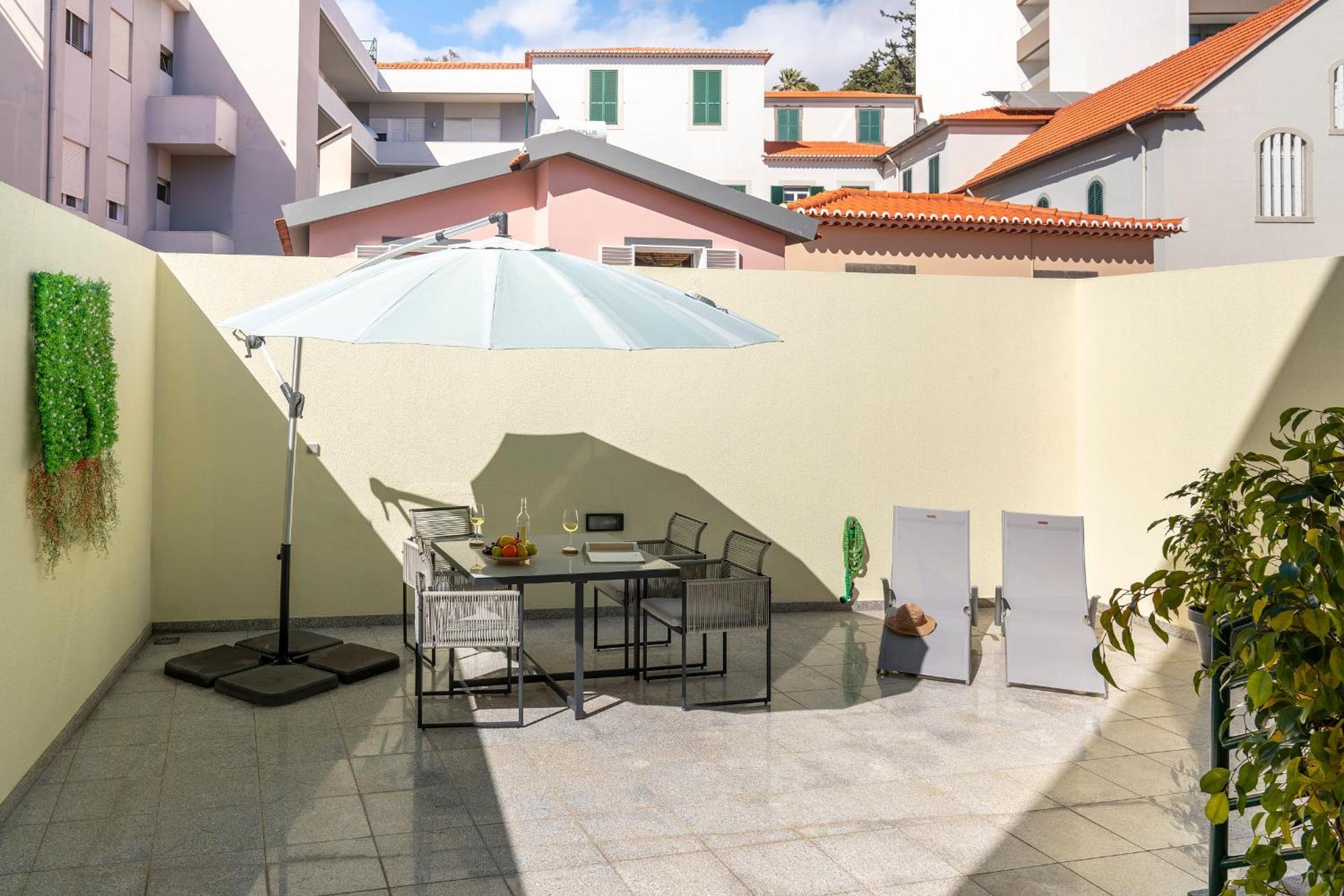 Apartamento Do Carmo By An Island Apart Funchal  Luaran gambar